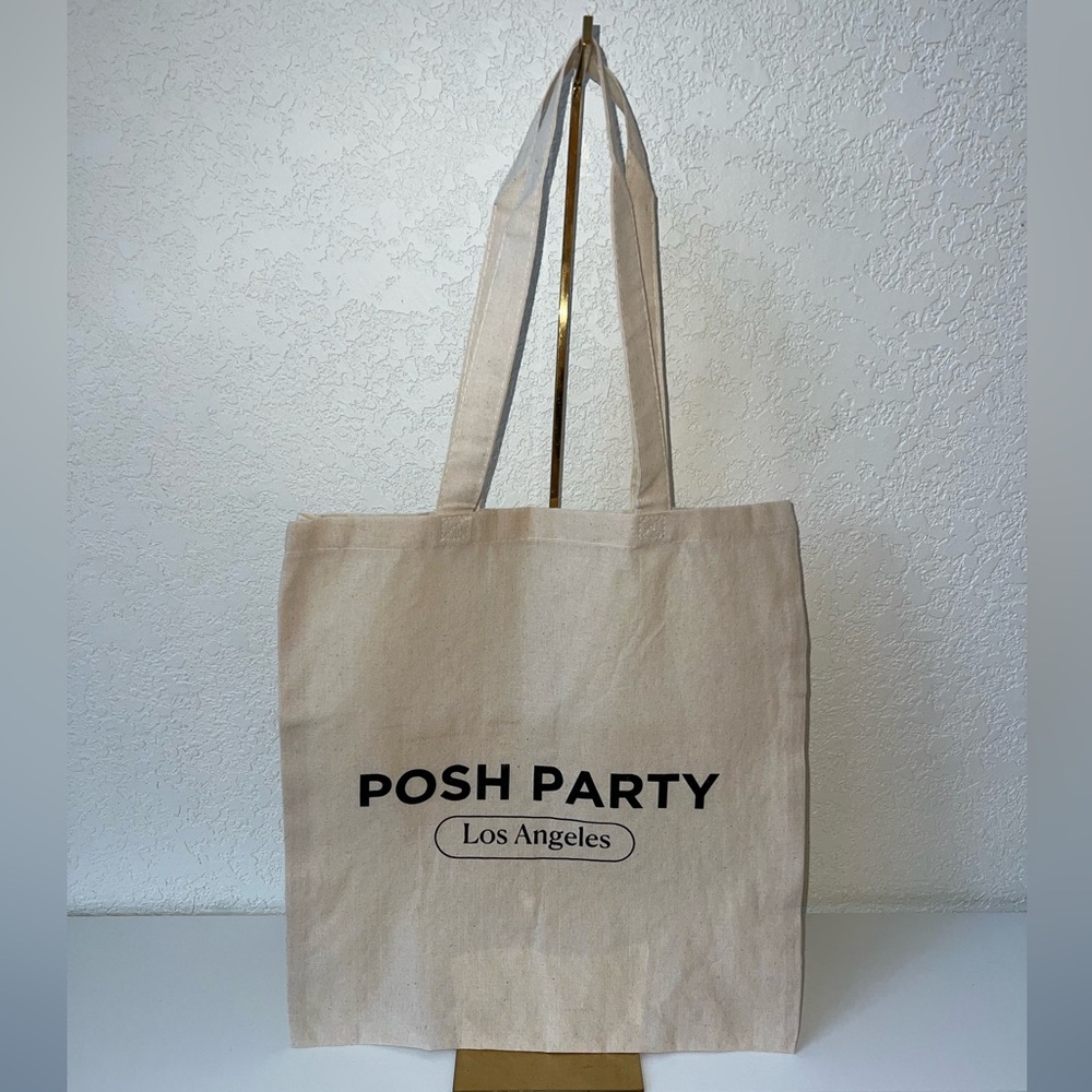 🖤Poshmark Canvas Carrier Tote